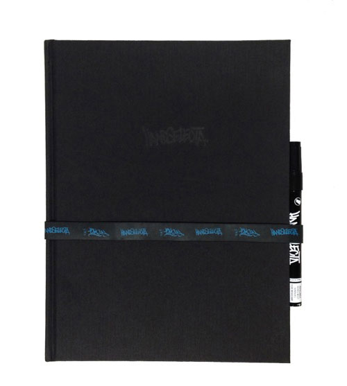 Handselecta Blackbook Journal (with marker)