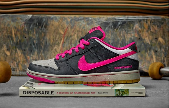 Dispoable Nike